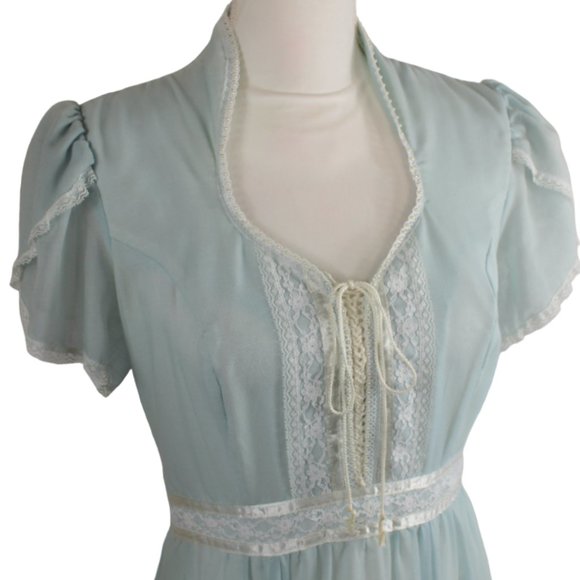 (EUC) Vintage Gunne Sax Jessica Icy Blue White & Lace Accent Prairie Maxi, SZ 13 - Picture 7 of 10